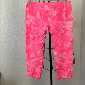 Avia Jr. leggings. Pink tie dye. Capris. Sm.